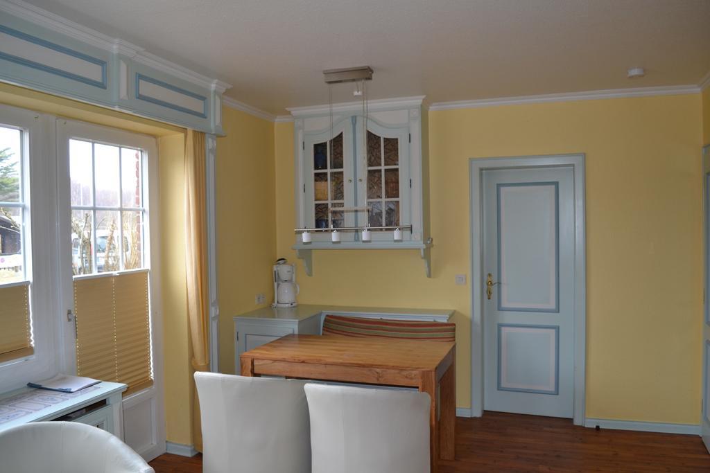Priel-Hues Apartment List Ruang foto