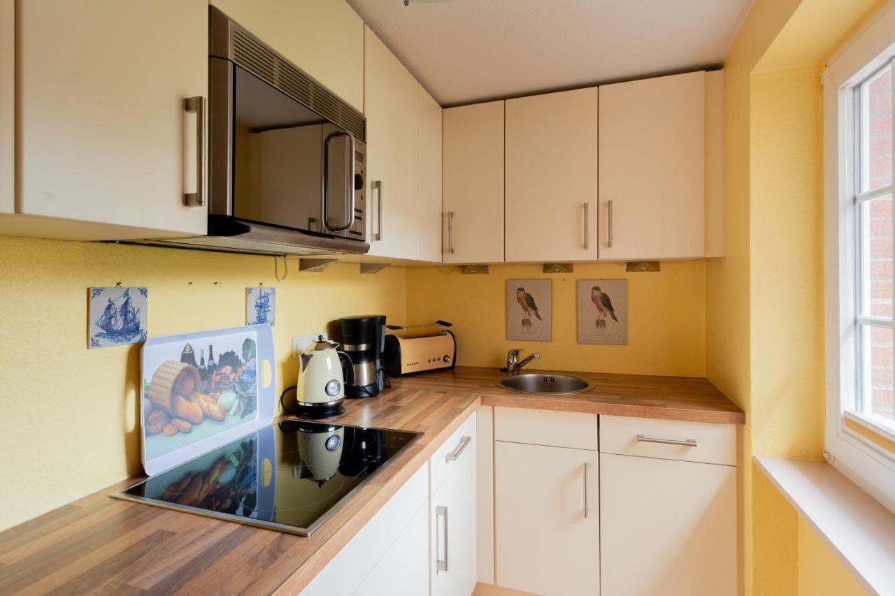 Priel-Hues Apartment List Bagian luar foto
